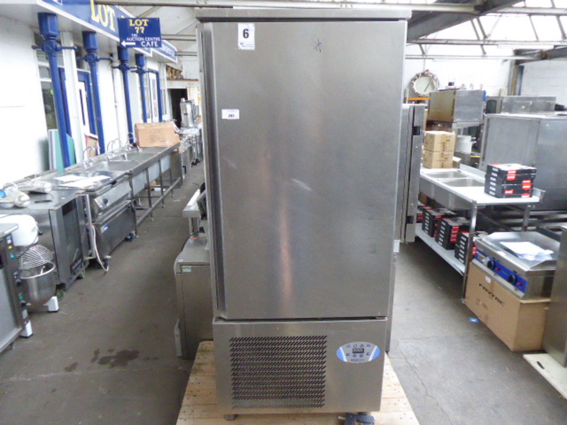 77cm Studio 54 blast chiller