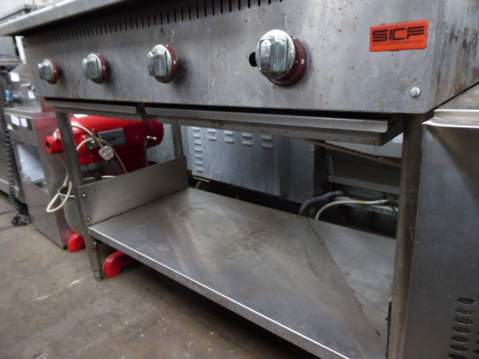 120cm gas 4 burner chargrill on stand - Image 3 of 3