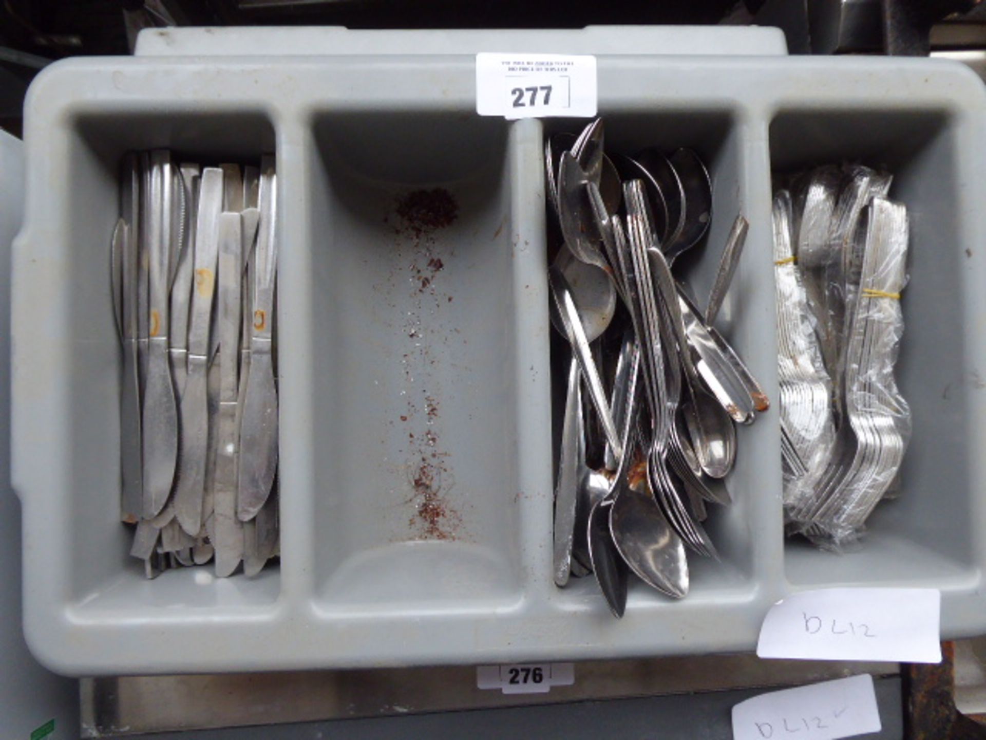 Grey plastic cutlery tote with assorted cutlery - Image 2 of 2