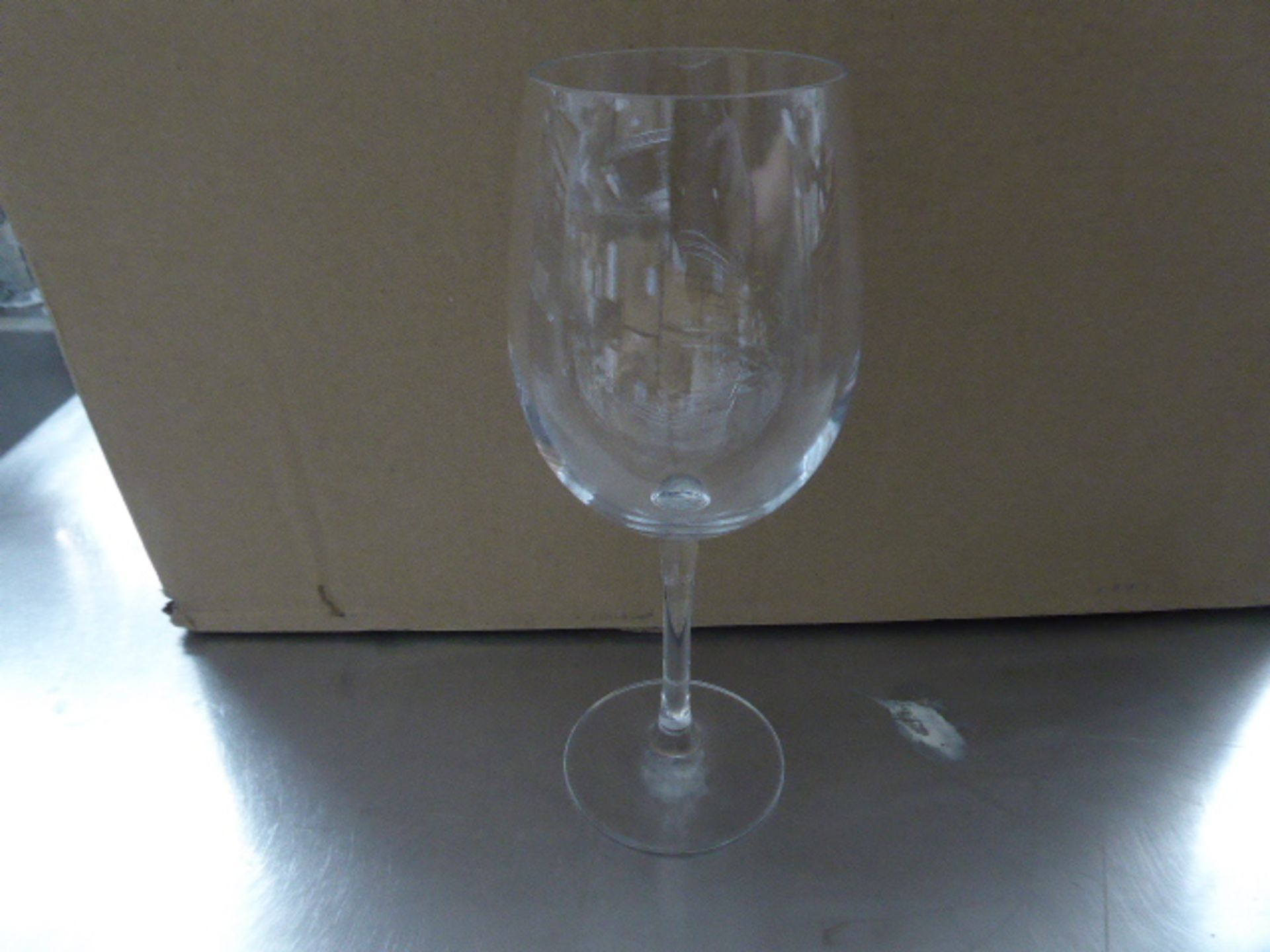 Large cardboard box containing assorted glassware - Image 3 of 3