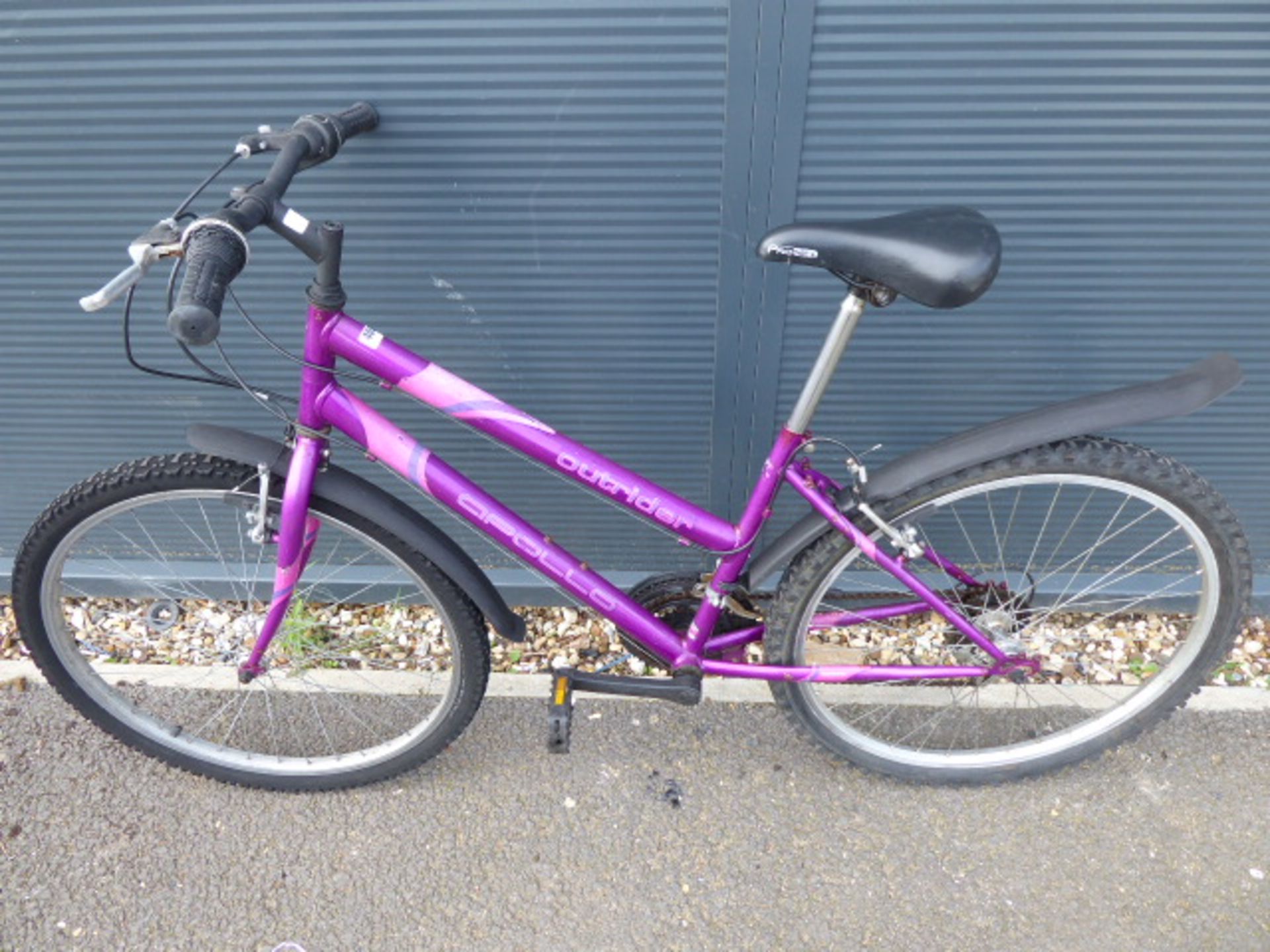 4024 Pink Apollo girls cycle