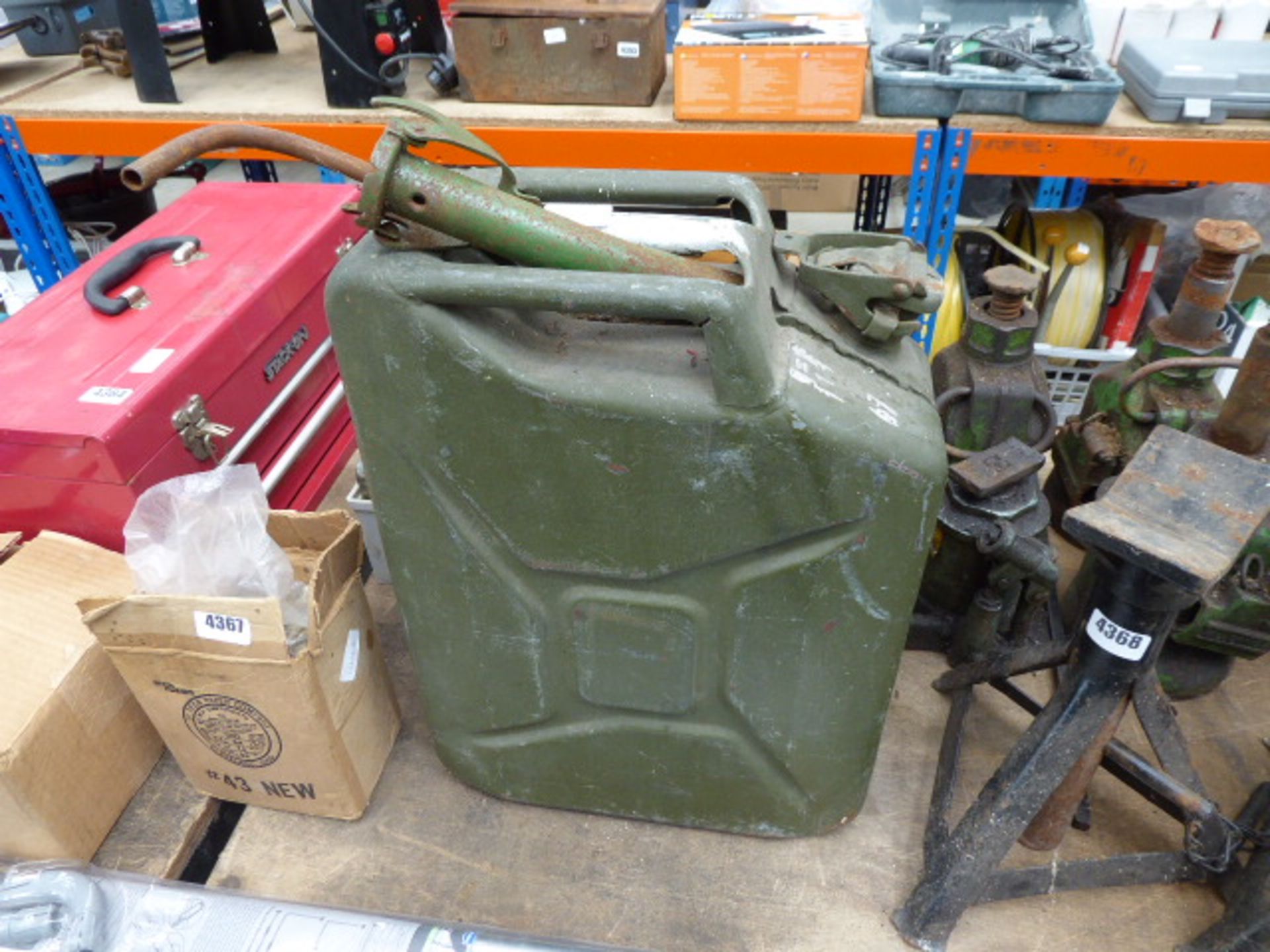 Green jerry can