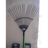 Green Gem leaf rake with Green Gem fork