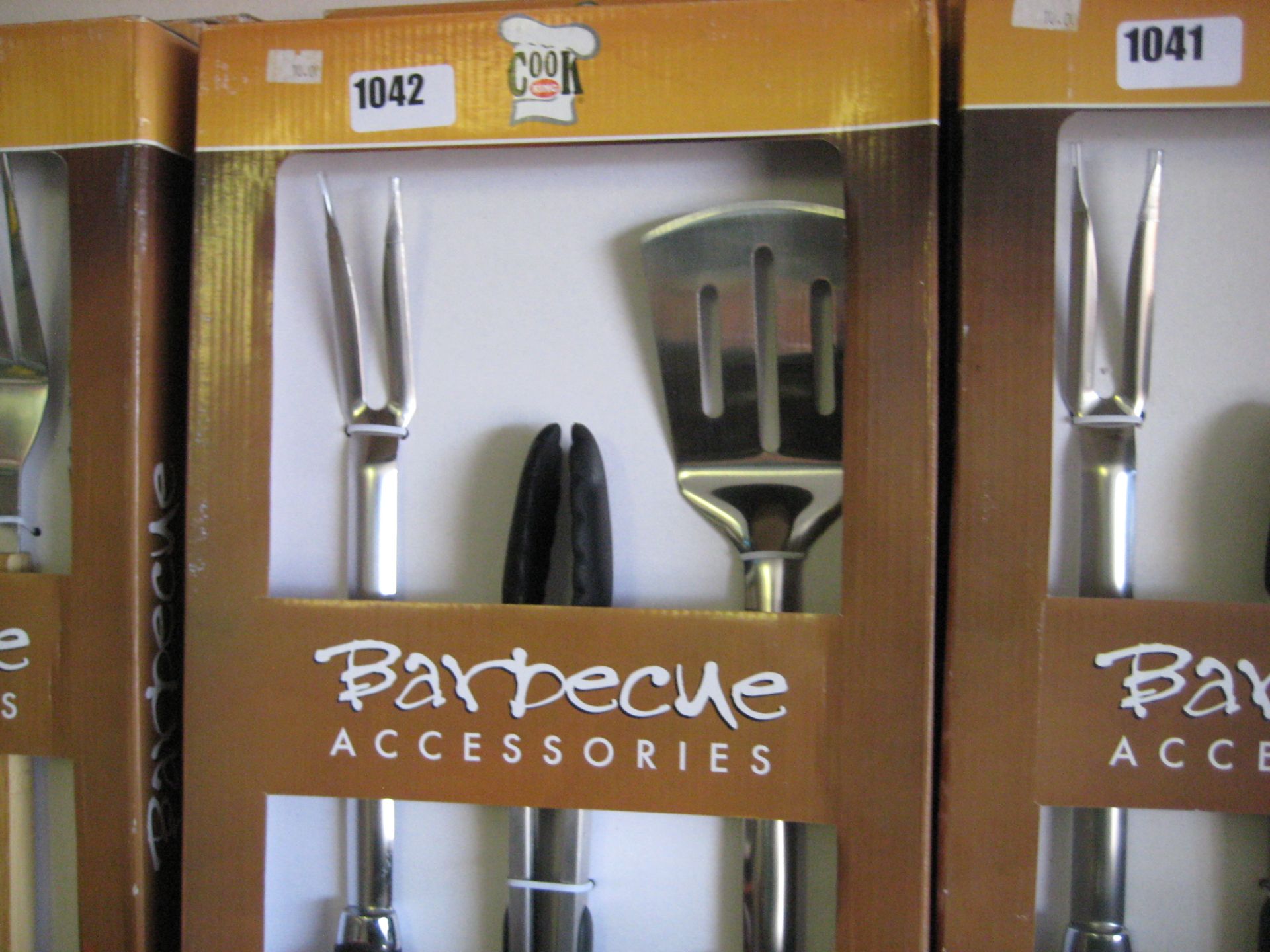 3 boxed BBQ accessories sets