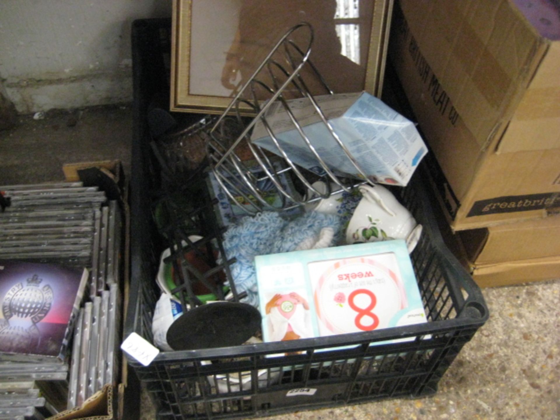 Crate containing mixed housewares