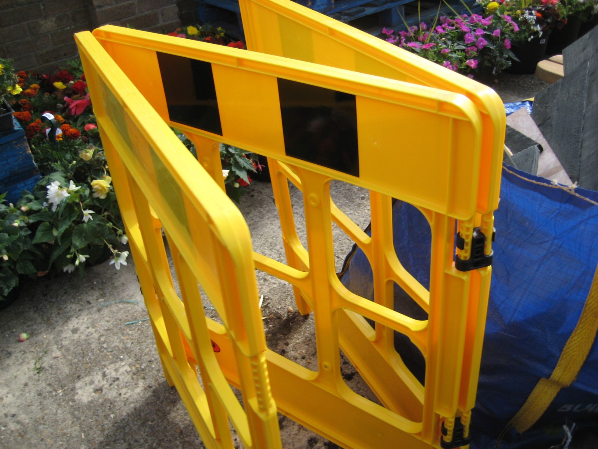 JSP safety barrier