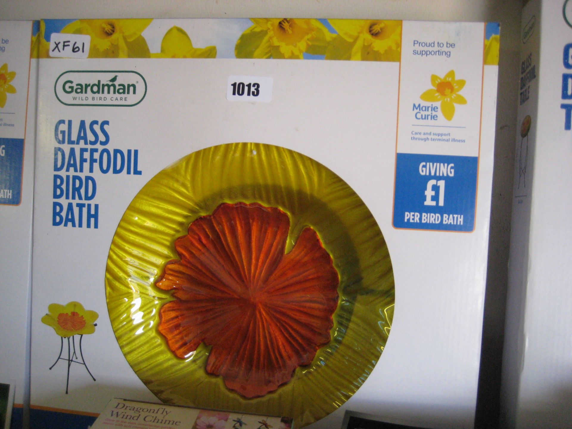 Boxed glass daffodil bird bath