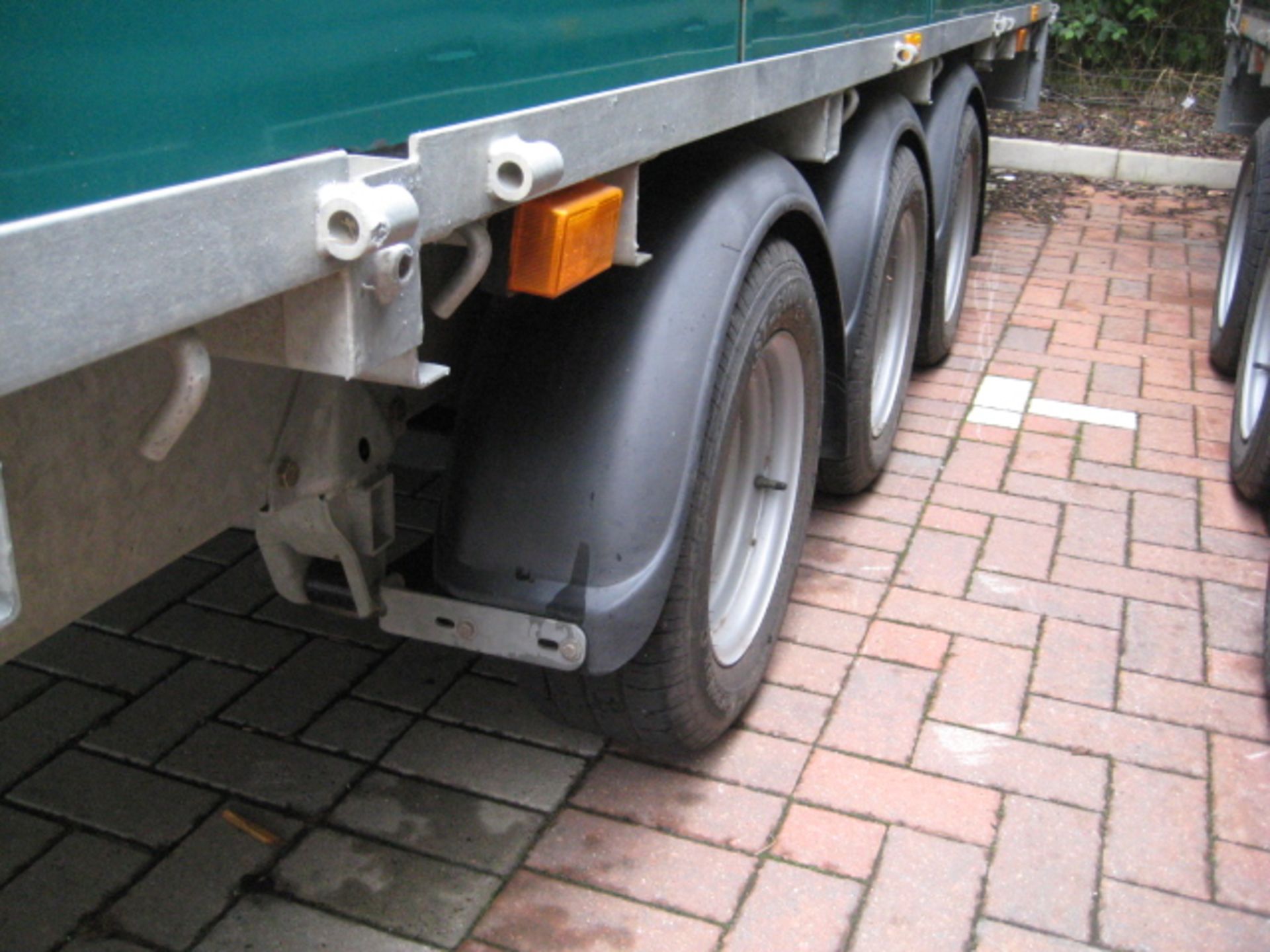 Ifor Williams LM186 tri-axle 'Gun Bus' hospitality trailer, converted by Cunningham, interior with - Image 5 of 13