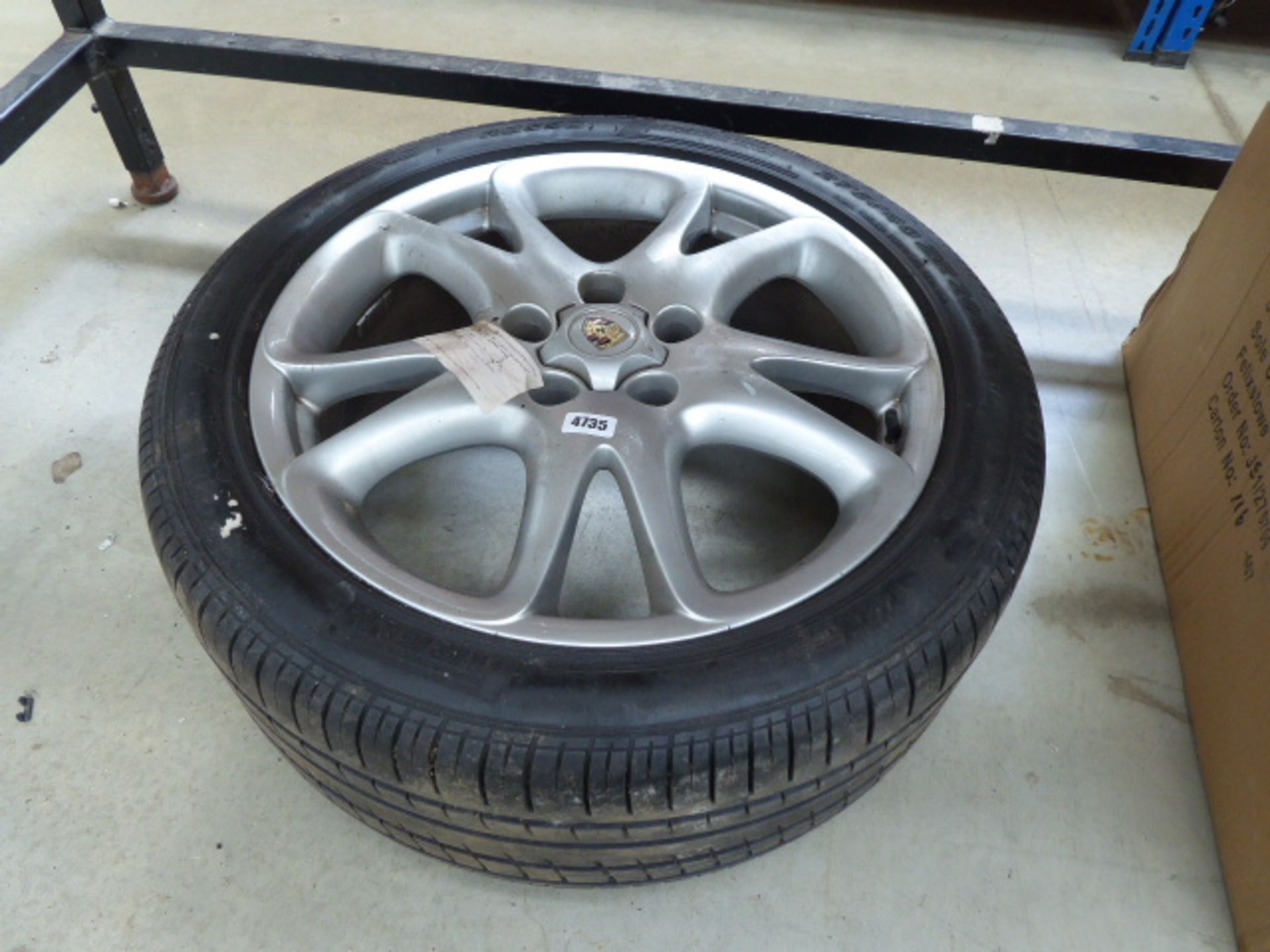 Porsche alloy wheel and tyre set