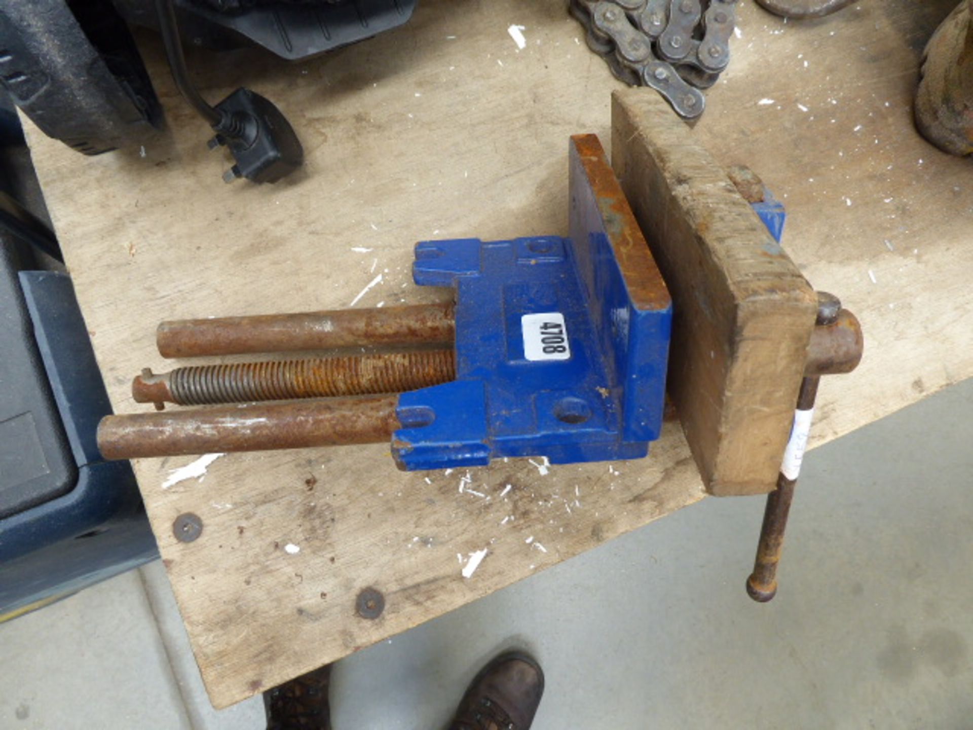 Large woodworking vice