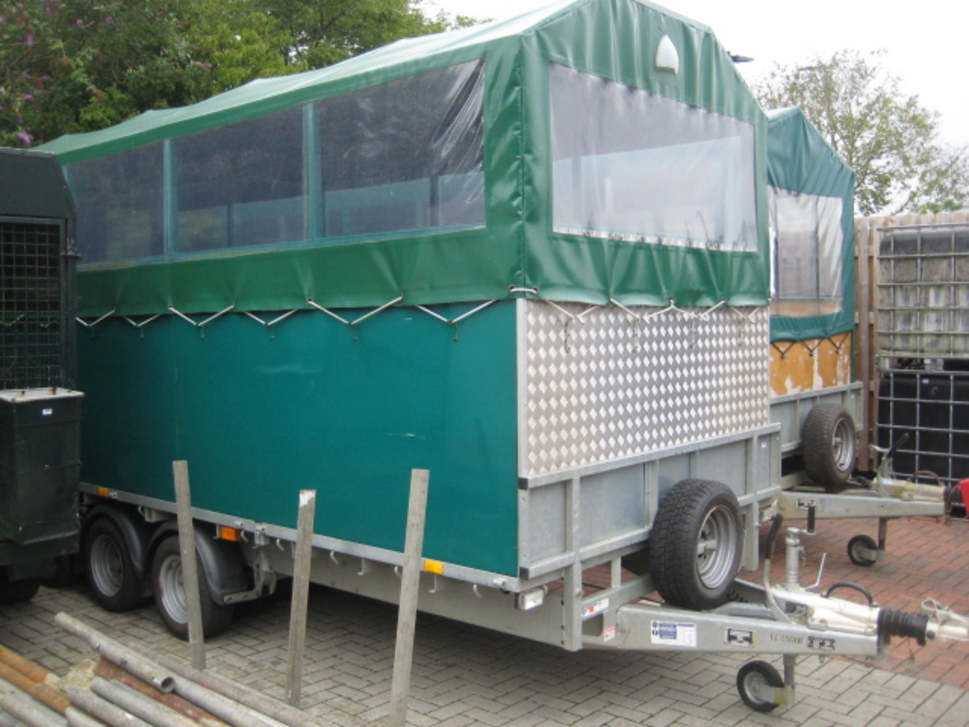 Ifor Williams LM186 tri-axle 'Gun Bus' hospitality trailer, converted by Cunningham, interior with - Image 8 of 13