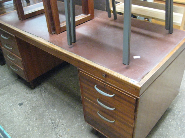 (2107) Oak double pedestal desk
