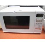 (547) Panasonic microwave