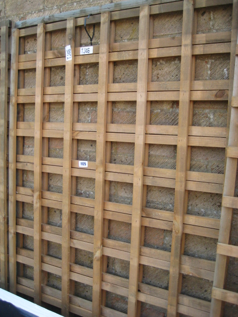 Pair of 3'x6' wooden garden trellis panels