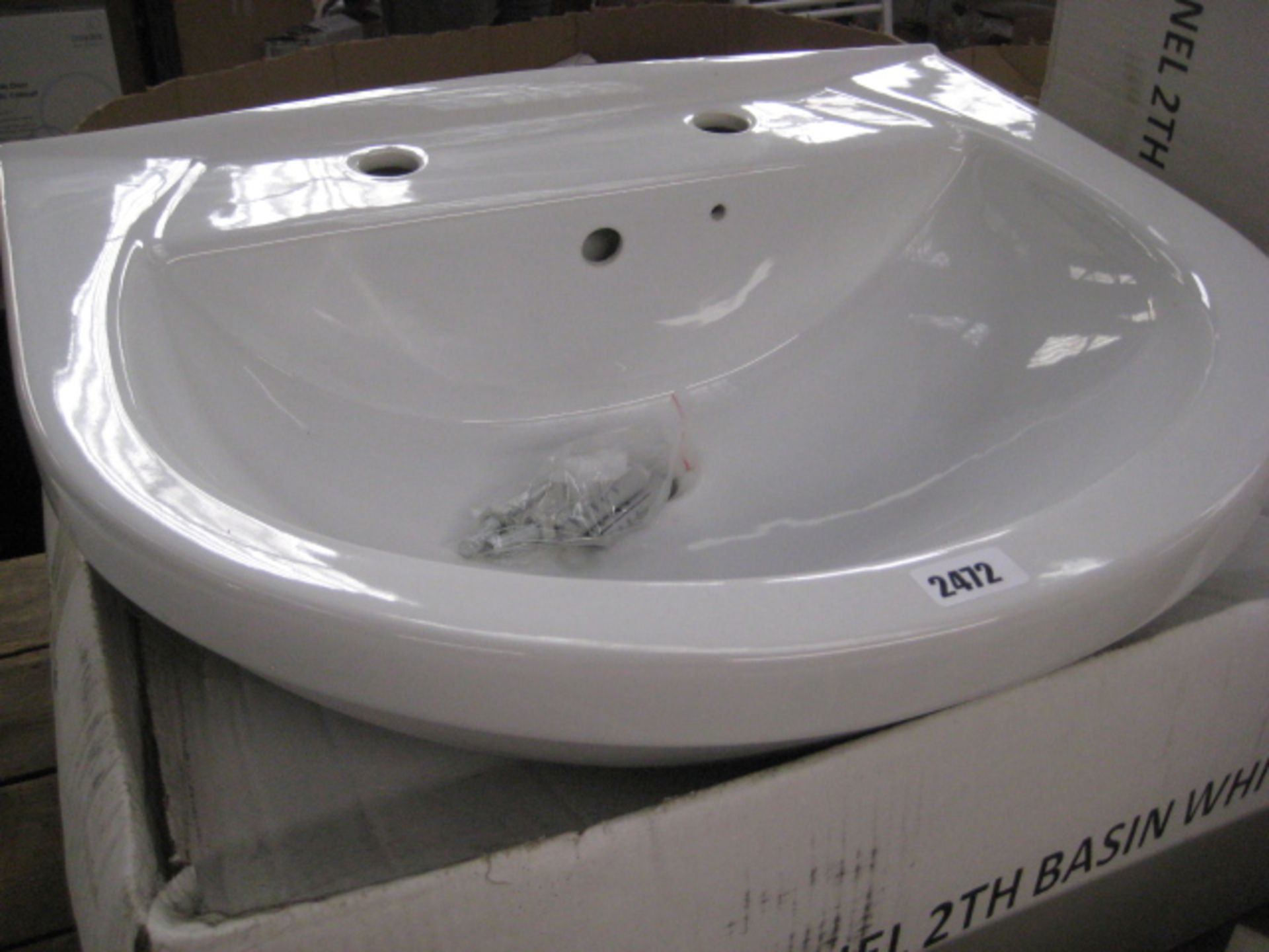 2 hole basin in white