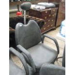 Barbers type adjustable chair