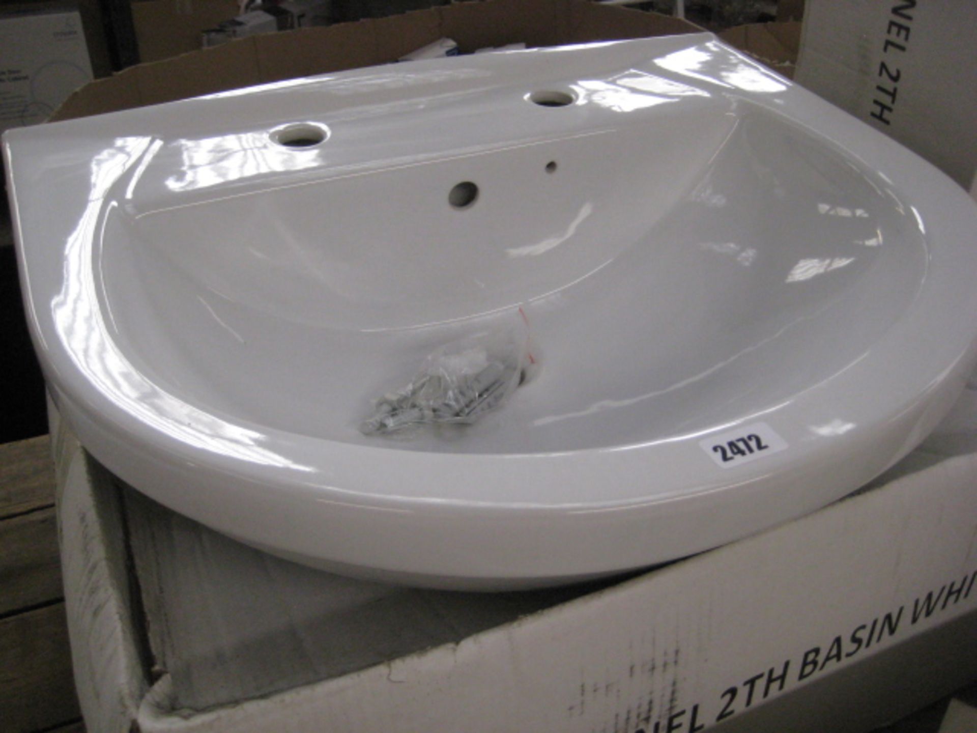 2 hole basin in white