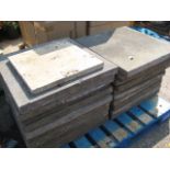 Pallet containing 20 paving slabs