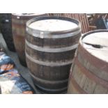 (1189) Wooden metal banded oak barrel