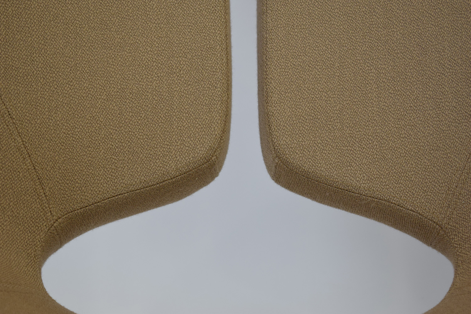 Patrick Norguet for Artifort, a pair of 'Apollo' swivel armchairs, - Image 5 of 5