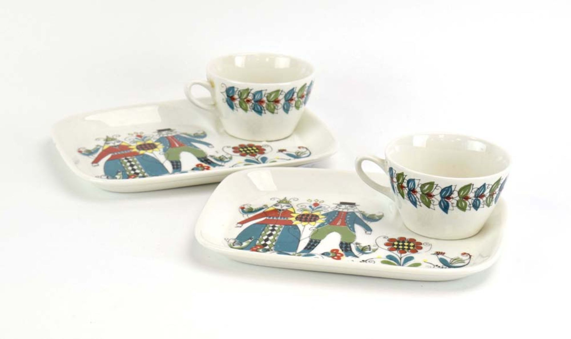 A pair of SAGA Norsk design Figgjo Flint supper sets