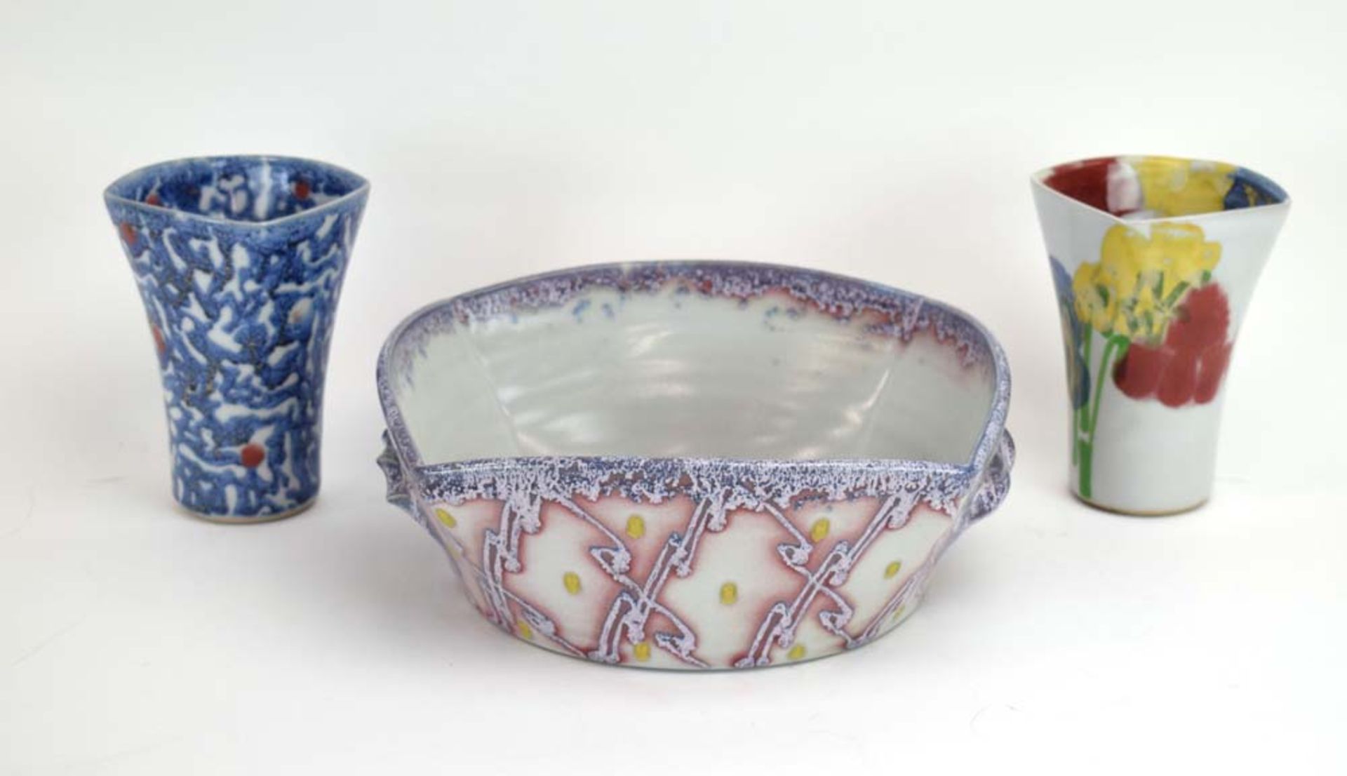 Janice Tchalenko for Dart Pottery, a 'Jazz' pattern twin-handled bowl, d.