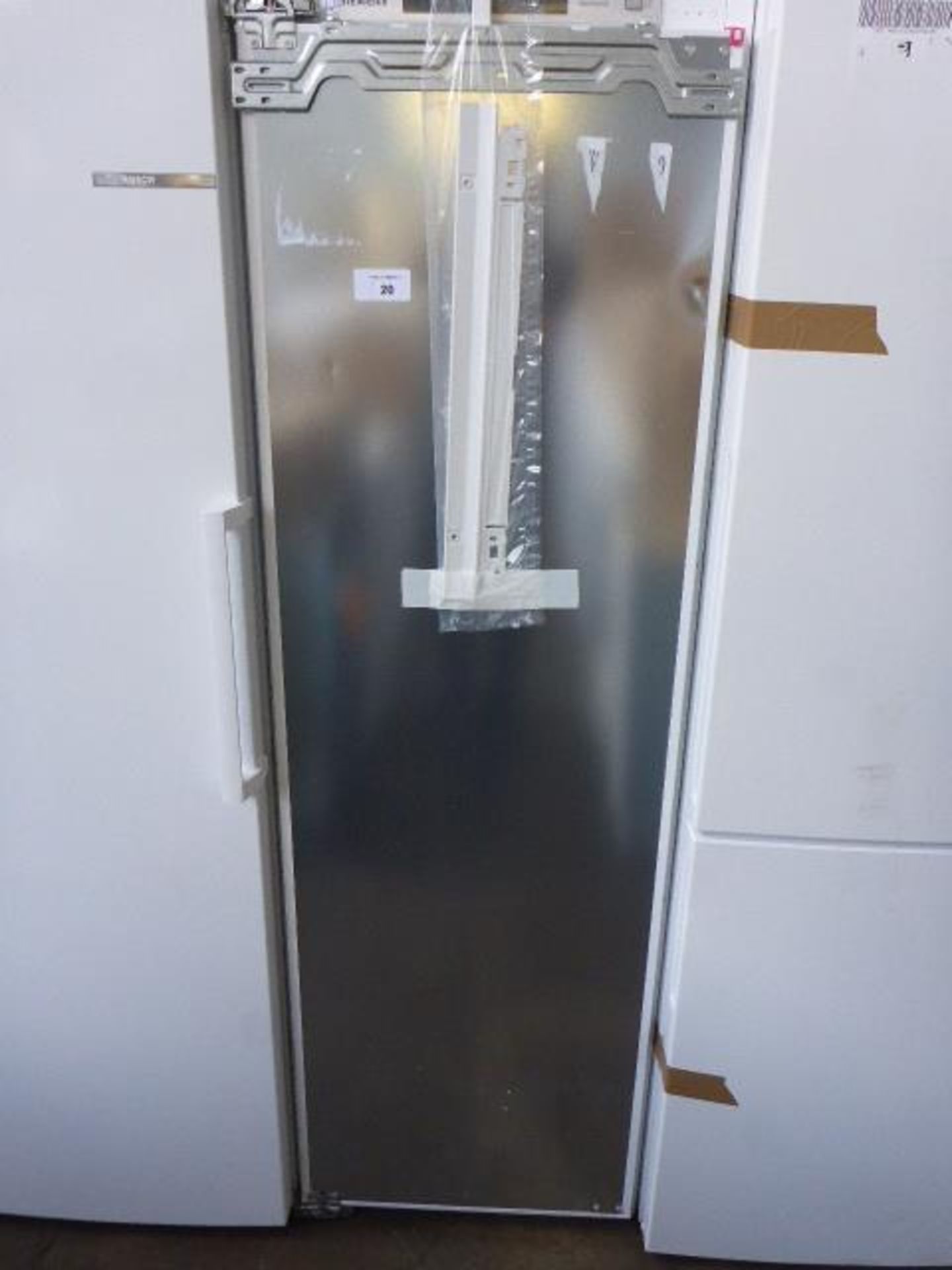 GI81NAEF0GB Siemens Built-in upright freezer