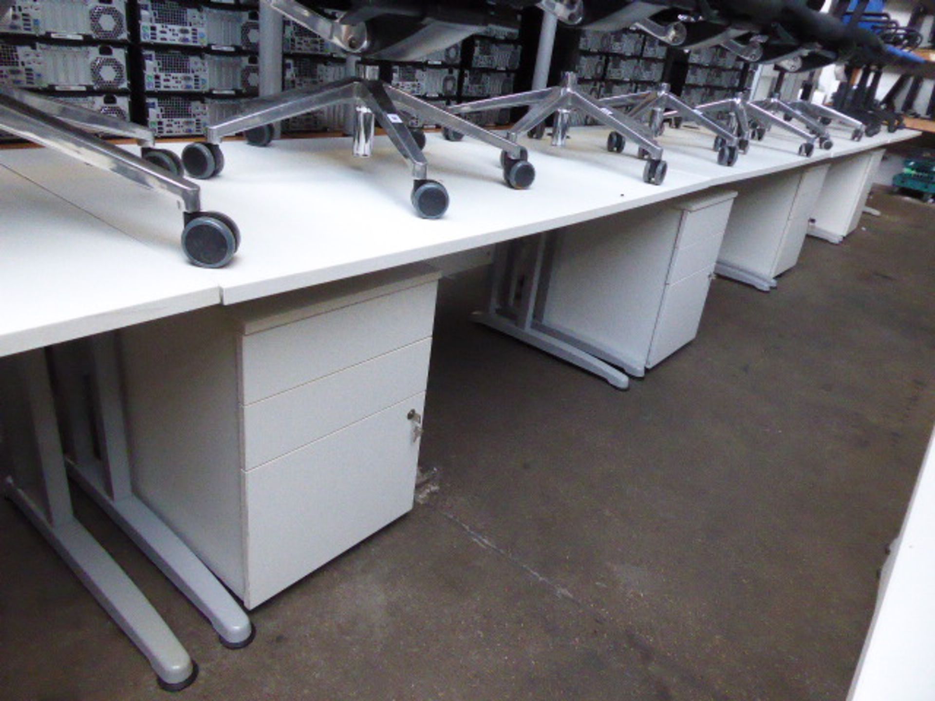 5 160cm white workstations on cantilever legs with matching 3 drawer under desk pedestal ( only 4 - Image 2 of 3