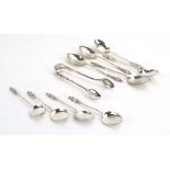 Six silver apostle teaspoons, various dates and makers, 1 oz,