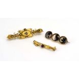 An early 20th century yellow metal bar brooch set rose cut diamond, w. 5.