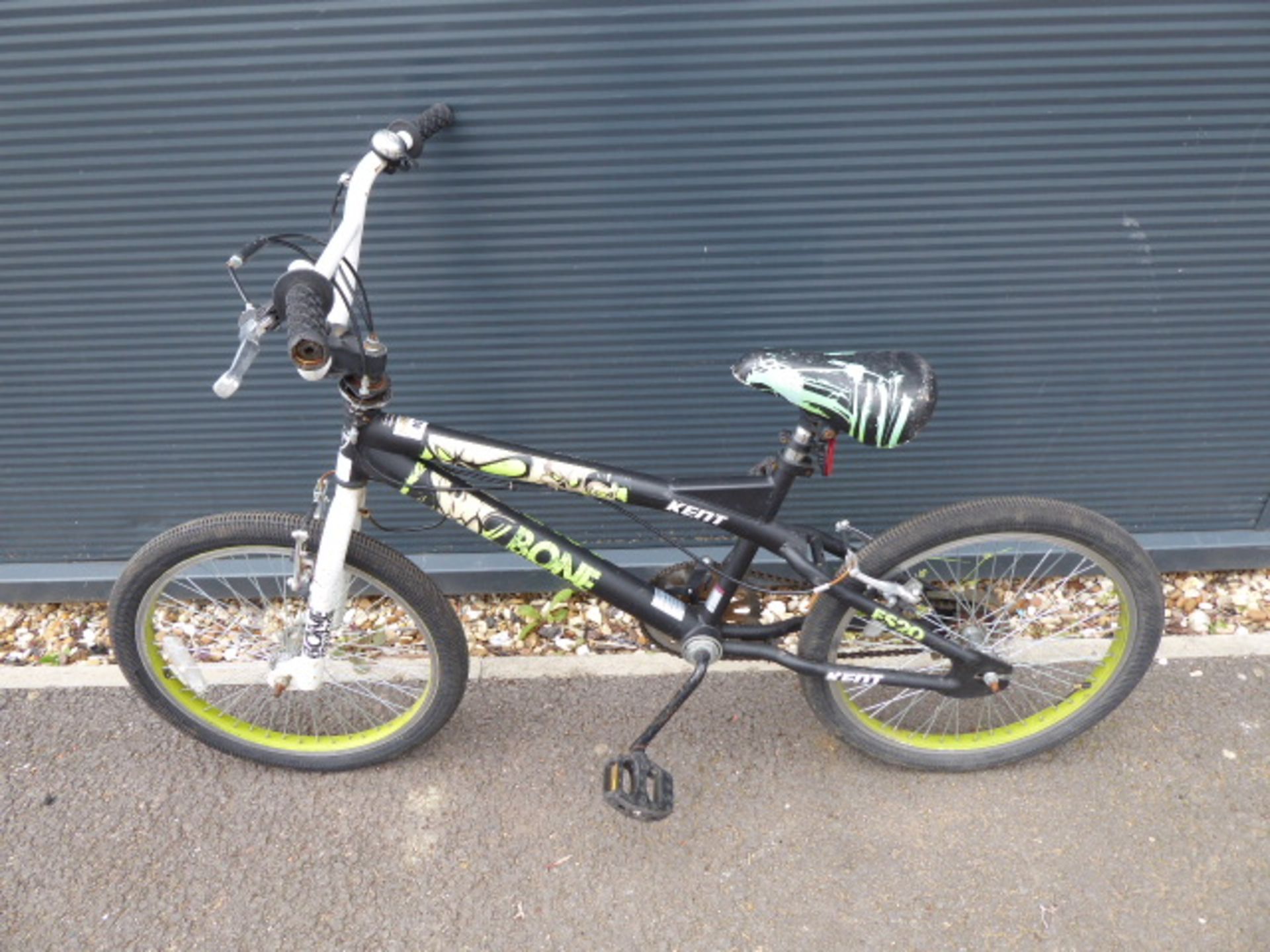 Bone by Kent BMX bike in black