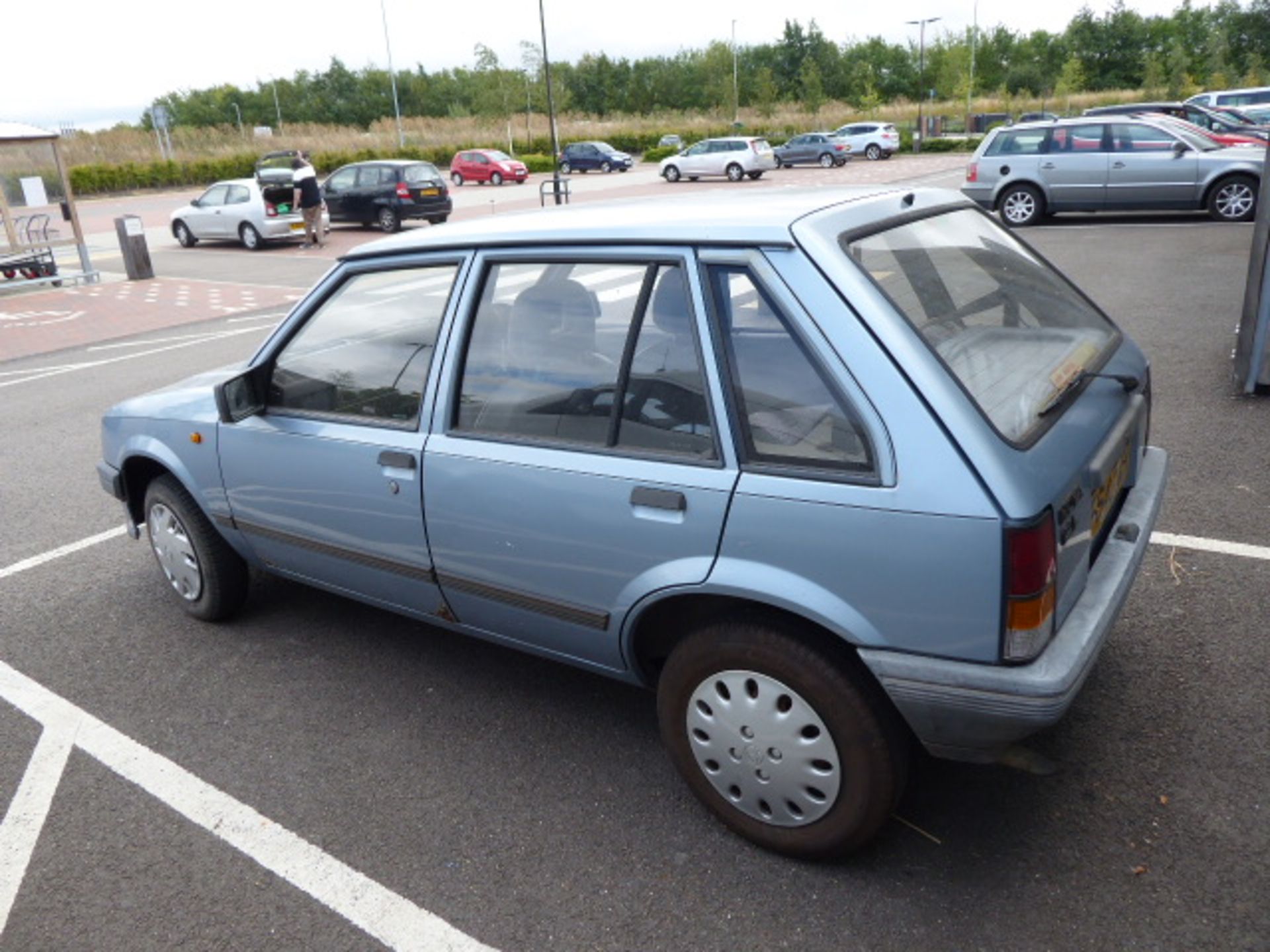 F640 RCR (1989) Vauxhall Nova L, 1196cc petrol in blue. 23,000 mileage. MOT: 29/7/21 - Image 4 of 8