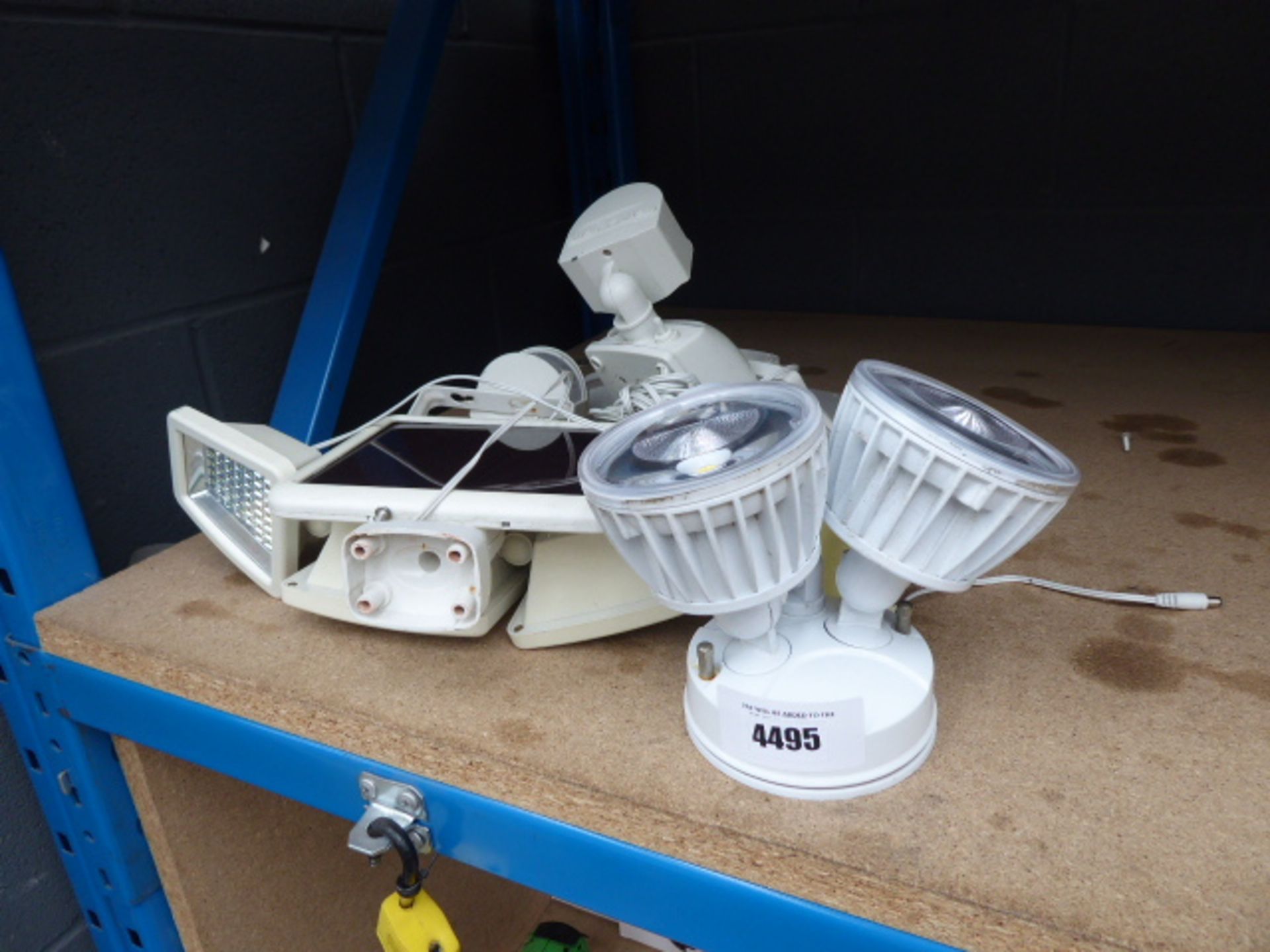 3 assorted solar powered security lights