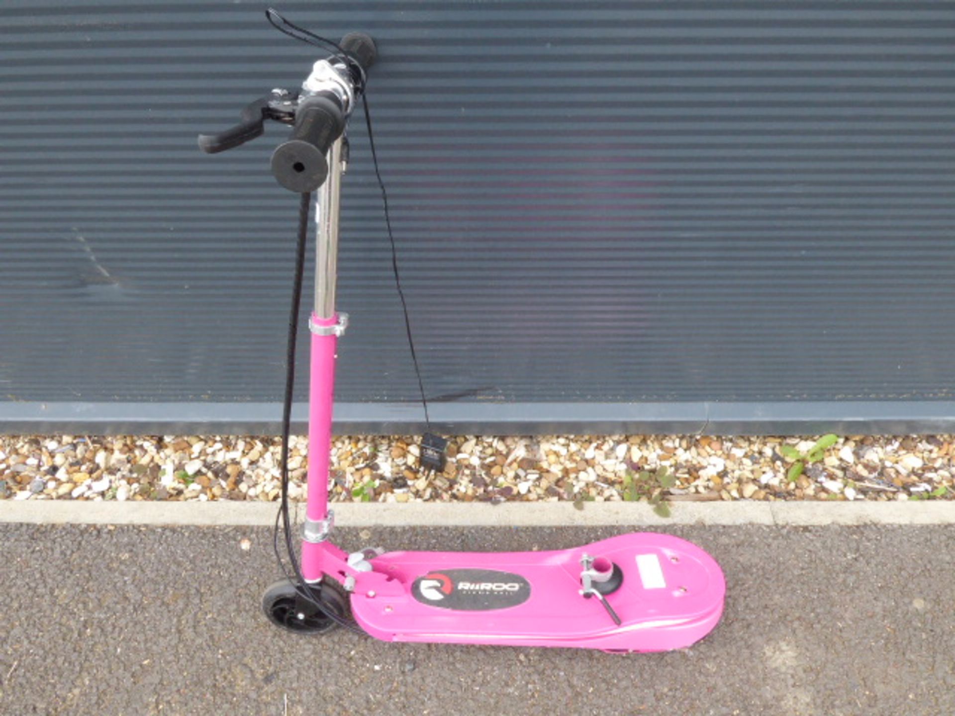 Electric scooter