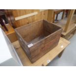 Pine storage box