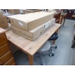 Pine garden table plus 2 boxed chairs (af)