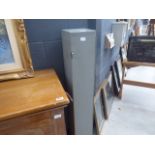 Steel 3 gun lockable cabinet