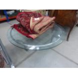 5439 Circular glazed coffee table on chromed base