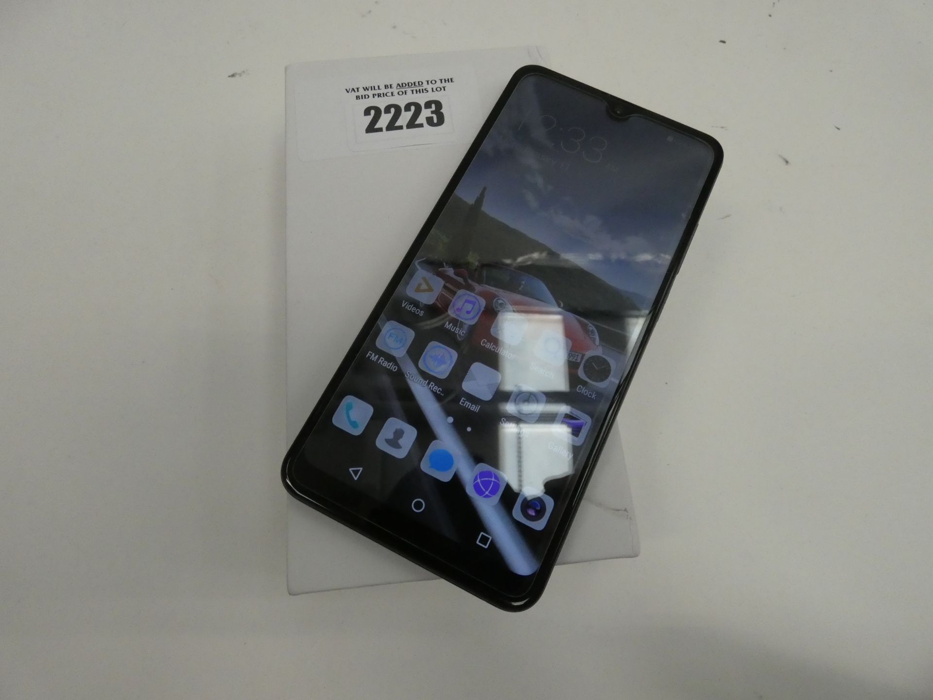 P35 Pro 128GB smartphone in box