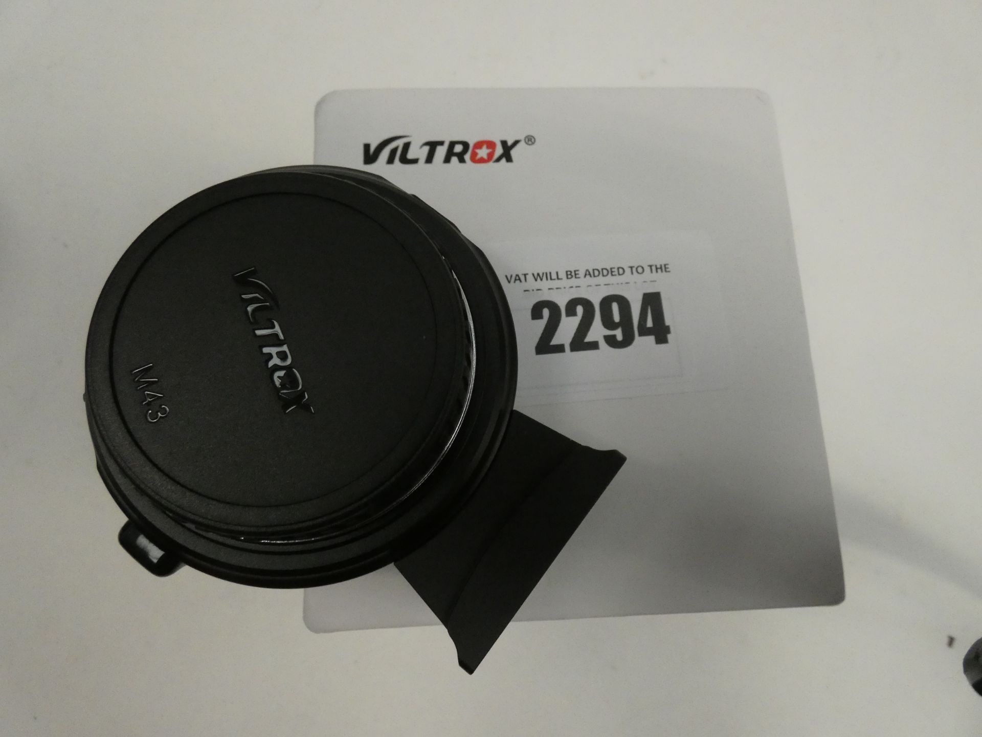 Viltrox mount adapter EF-M2 II