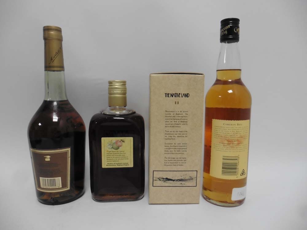 3 bottles, 1x Martell VS Fine Cognac 40% 70cl, - Image 2 of 2