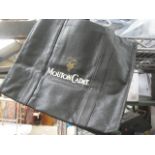 Bag containing 25 wine bags