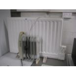 Igenix mini oil heater and panel radiator