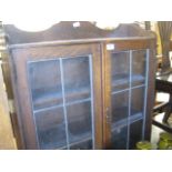 2 door wall mounted display cabinet