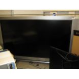 (15) Sony Bravia TV