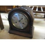 Small mantle clock