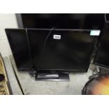 DigiHome flat screen TV with remote (28)