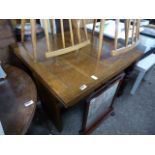 Oak drawer leaf table