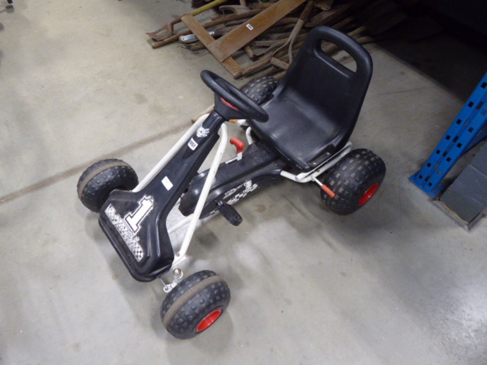 4073 - Black 4 wheel go kart