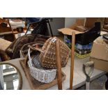 Quantity of wicker baskets